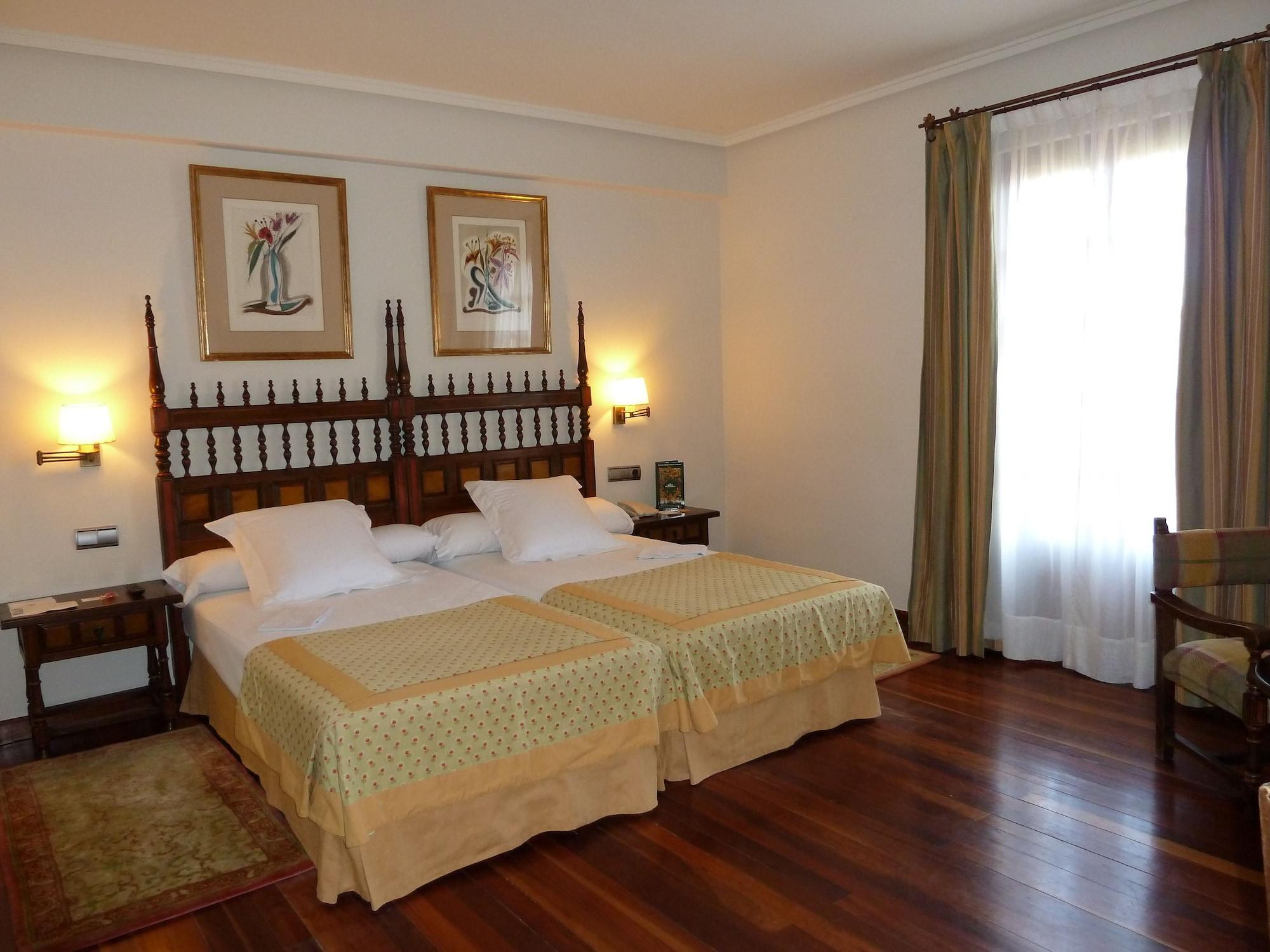 Parador De Calahorra Exterior foto